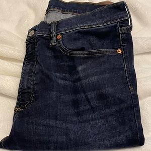 ✨Dark wash Gap Super skinny Jeans✨